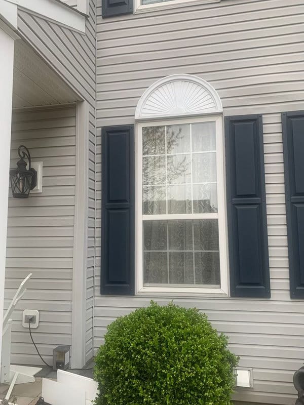 complete siding tearoff and replacement project